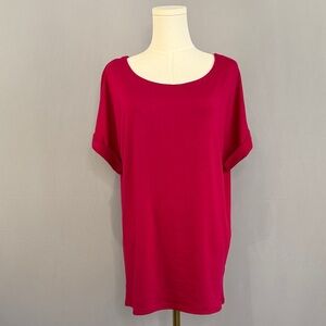 Elegant Fuchsia Short Sleeve Top